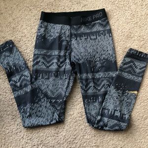 Nike pro leggings